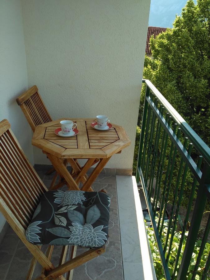 Apartmani Villa Radovic Risan Zewnętrze zdjęcie
