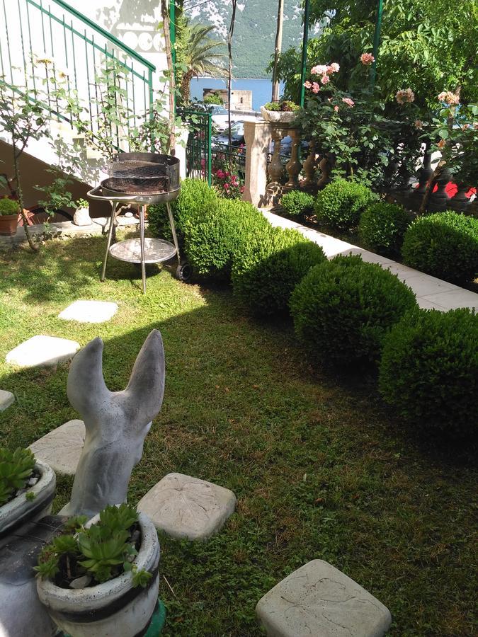 Apartmani Villa Radovic Risan Zewnętrze zdjęcie