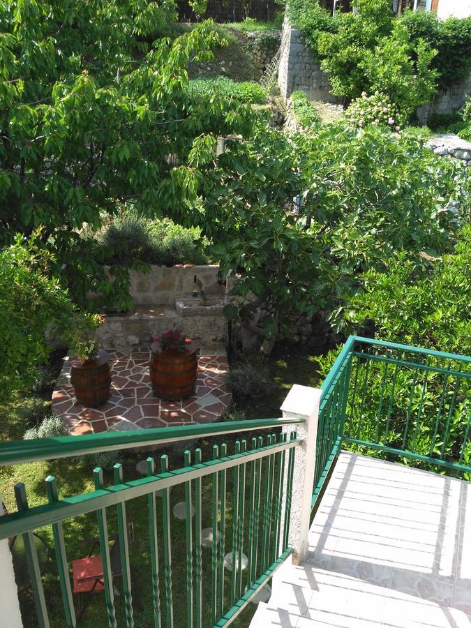 Apartmani Villa Radovic Risan Zewnętrze zdjęcie